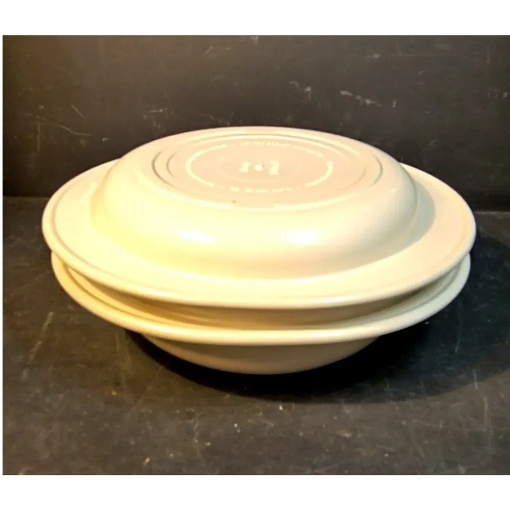 2105. Vintage Tupperware Ultra 21 Three Piece Set Classic Almond Cream Color